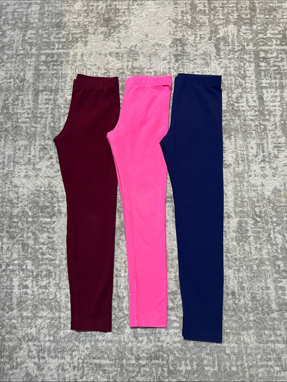 Bundle of 3 girls Cat & Jack leggings. Size small 6/7.